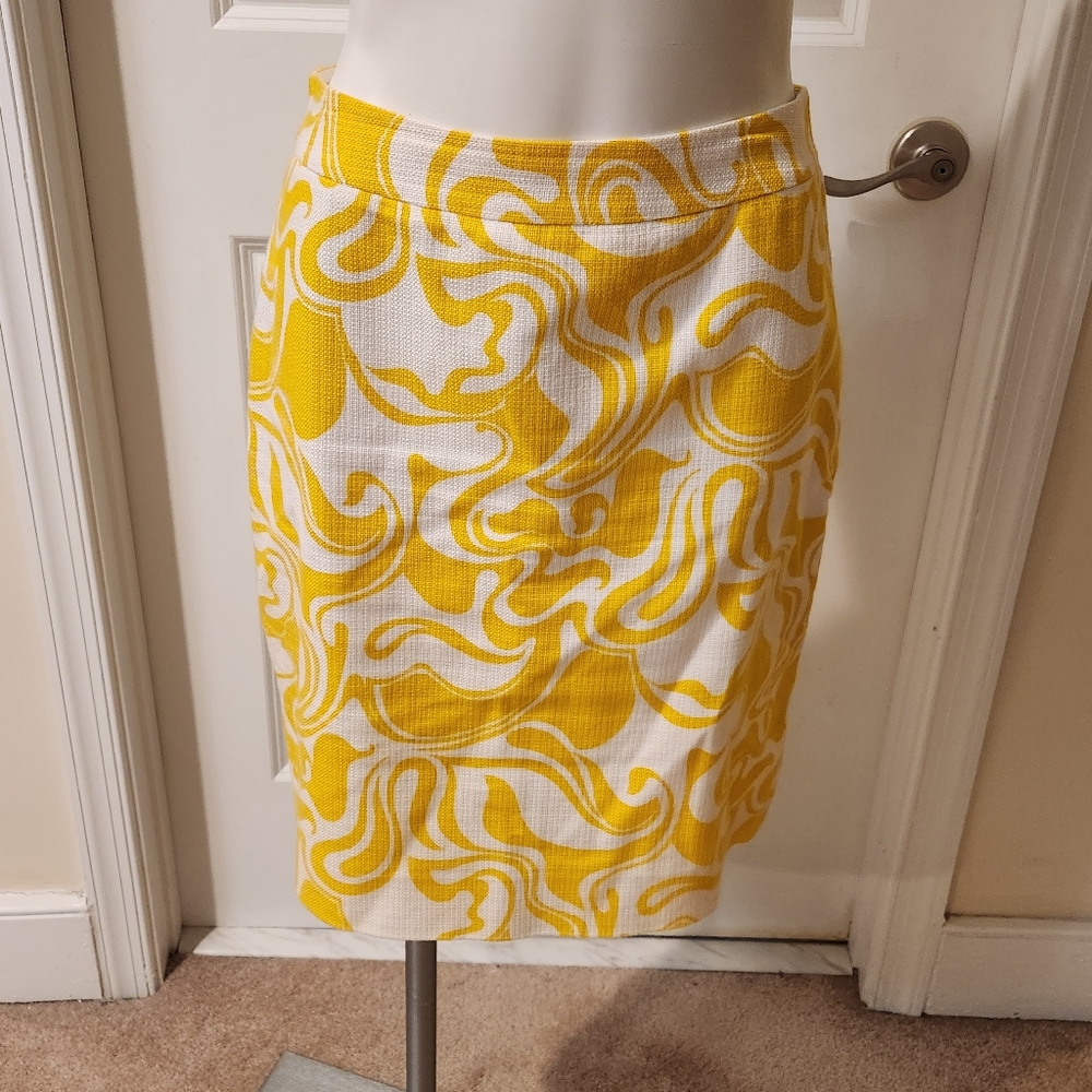 Kate Spade New York pencil skirt size 8 yellow white